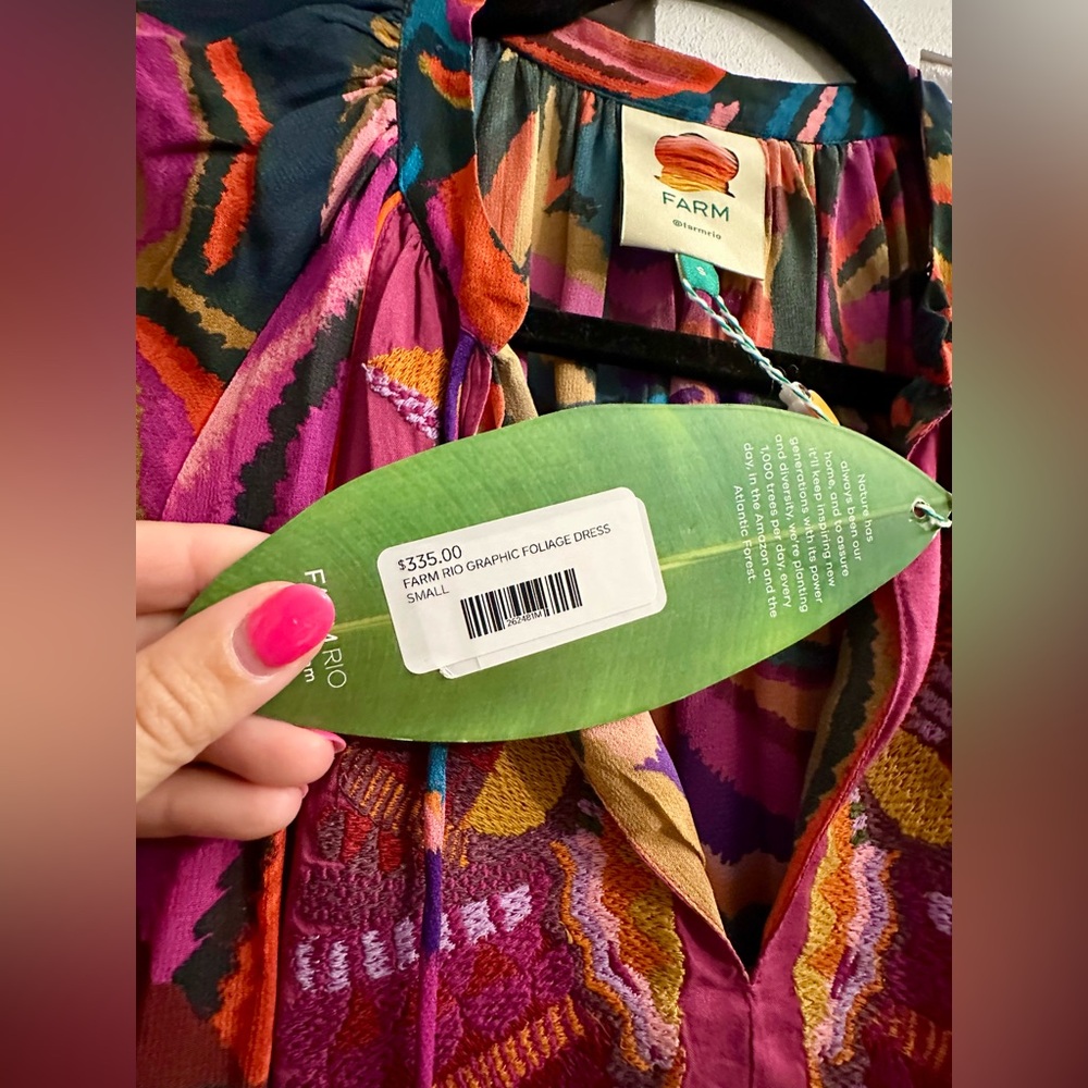 FARM RIO Graphic Foliage Embroidered Maxi Dress
Small NWT - Picture 9 of 12